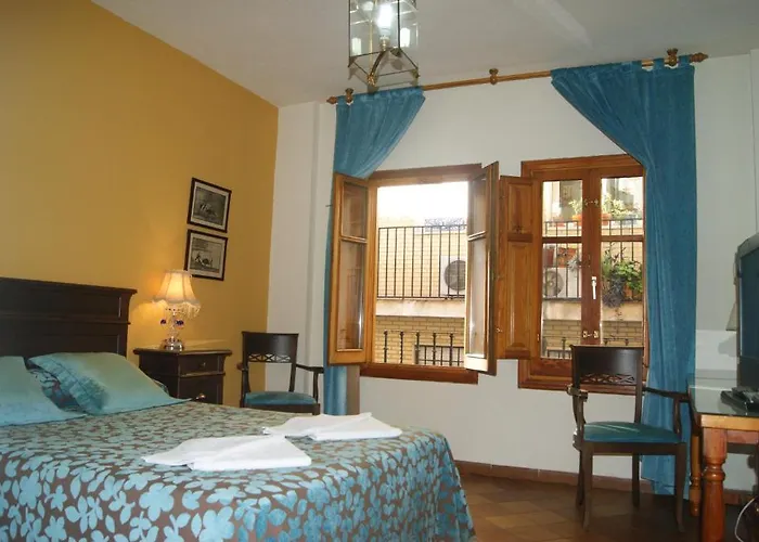 Hotel Almona